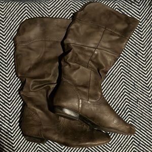 Neutral Knee-high Boots Women’s Size 9
